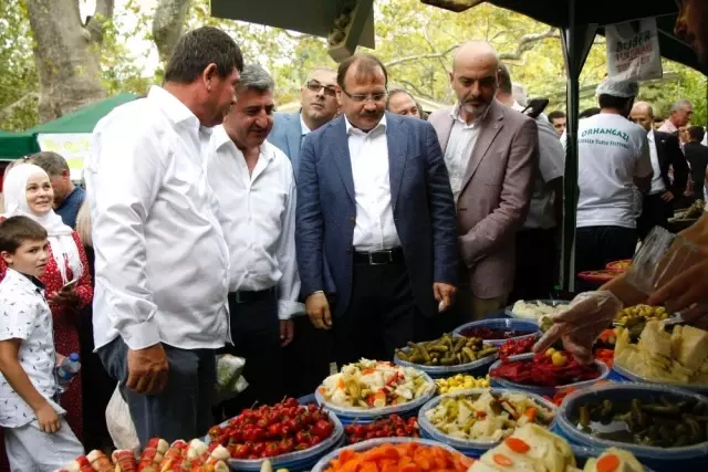 Gedelek'te 6. Turşu Festivali Gedelek'te 6. Turşu Festivali