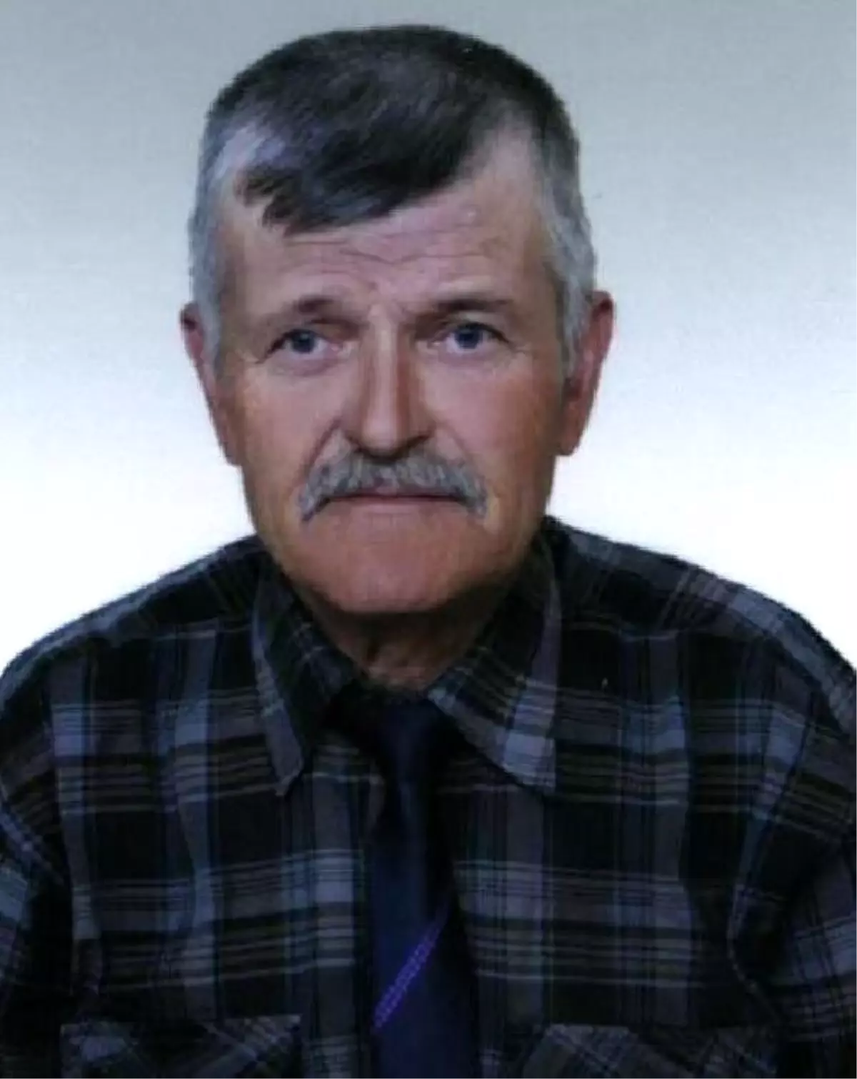 Göçük altında kalan muhtar yaşamını yitirdi