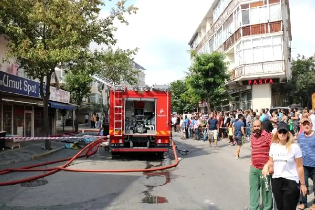 Maltepe'de iş yeri alev alev yandı: 1 yaralı