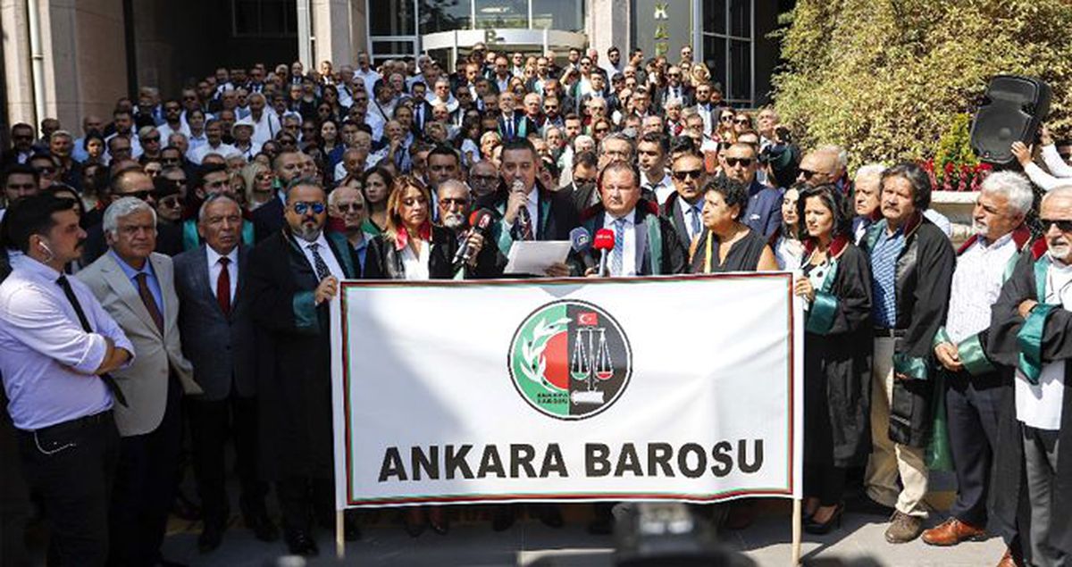 Ankara Barosu, Adli Yıl Açılışı'nı Cumhurbaşkanlığı Külliyesi'nde değil Adliye'de yaptı