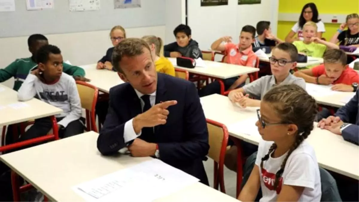 Fransa: 'Avrupalılık' kimliğini güçlendirmek için tüm sınıflarda AB bayrağı zorunlu