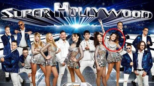 Genç şarkıcı Joana Sainz, havai fişek makinesinden fırlayan parçadan dolayı hayatını kaybetti