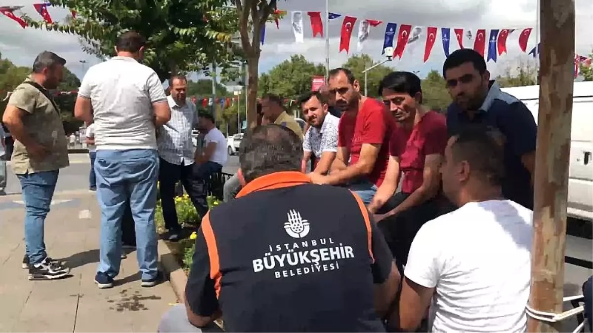 İstanbul Büyükşehir Belediyesi'nden atılan işçiler tepkili: Sınavla girdik, AK Parti üyesi değiliz