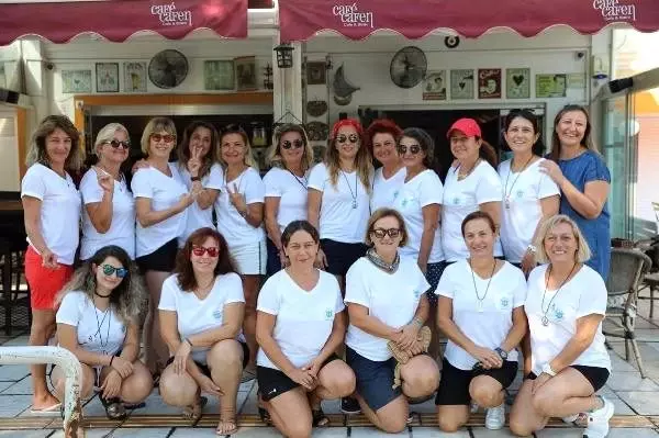 Kadın yelkenciler, barış için ege'ye yelken açtı