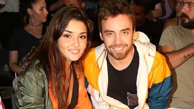 Sevgilisi Hande Erçel ile fotoğrafını paylaşan Murat Dalkılıç, aşka geldi Sevgilisi Hande Erçel ile fotoğrafını paylaşan Murat Dalkılıç, aşka geldi