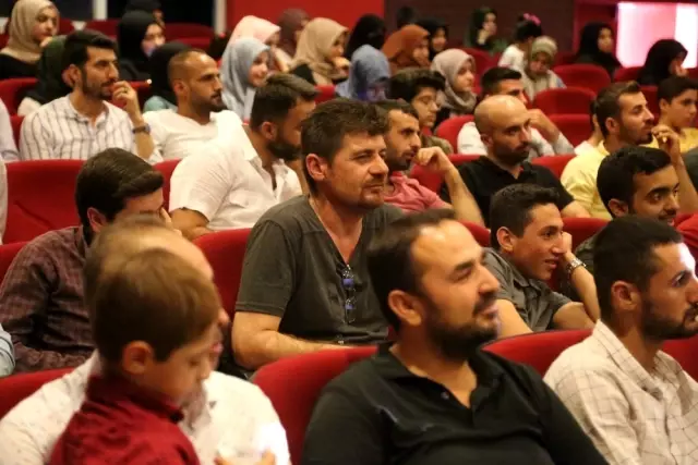 Silopi'de 'Gençlik ve Namaz' konferansı