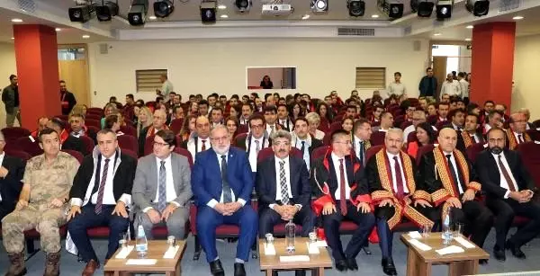Van'da adli yıl açılış töreni
