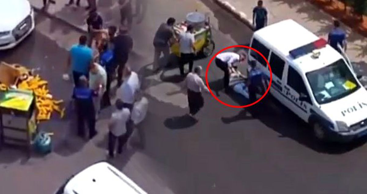 Zabıtanın engelli oğluna küfrettiği mısır satıcısı, baygınlık geçirdi