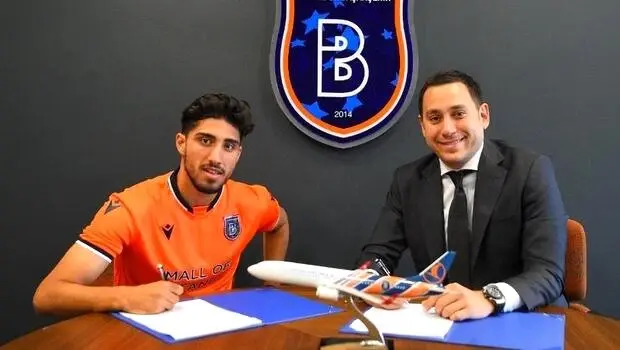 Başakşehir'den son gün hamlesi! 3 transfer birden... Başakşehir'den son gün hamlesi! 3 transfer birden...