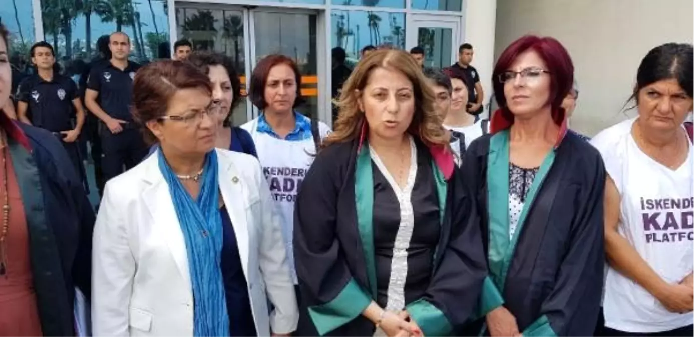Berfin�in yüzüne asit atan sanığın yargılanmasına devam edildi Haberler