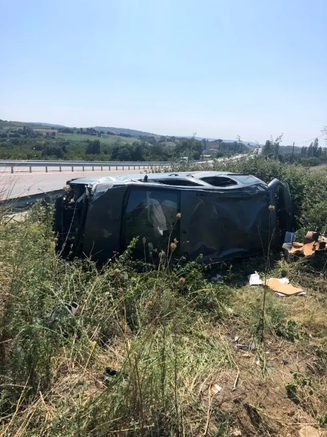 Çanakkale'de trafik kazası: 1 ağır 3 yaralı Çanakkale'de trafik kazası: 1 ağır 3 yaralı