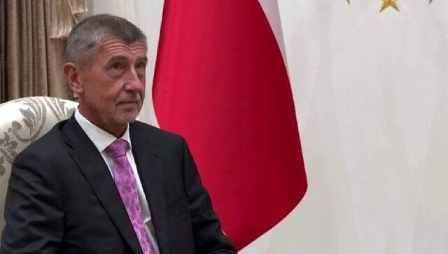 Çekya Başbakanı Andrej Babis, gözlerini Cumhurbaşkanlığı Külliyesi'den alamadı