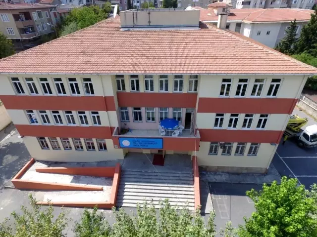 Küçükçekmece'de okullar yeni döneme hazır