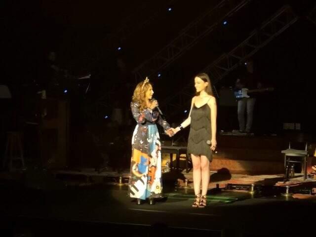 Sertab Erener Harbiye'de konser verdi
