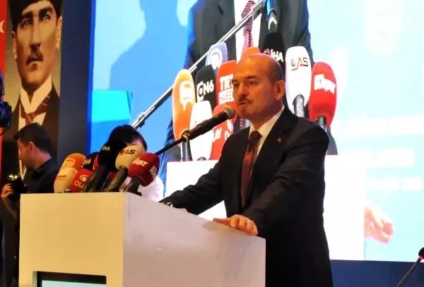 İçişleri Bakanı Süleyman Soylu'dan İmamoğlu'na: Başka işlerle meşgul olursan pejmürde ederiz İçişleri Bakanı Süleyman Soylu'dan İmamoğlu'na: Başka işlerle meşgul olursan pejmürde ederiz