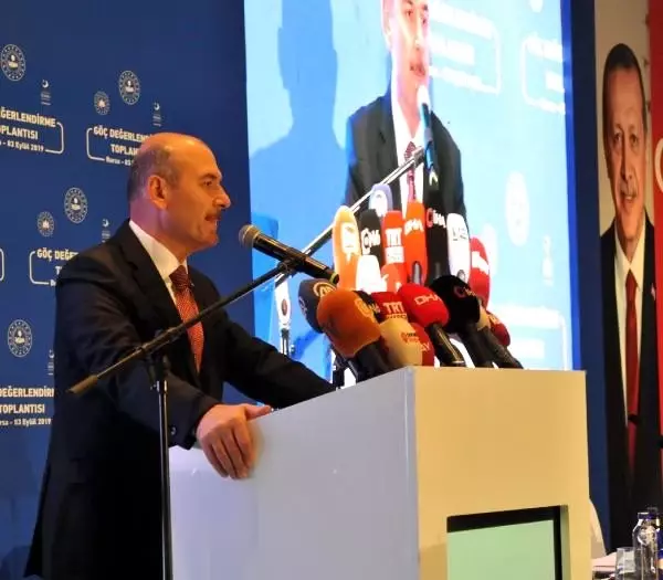 İçişleri Bakanı Süleyman Soylu'dan İmamoğlu'na: Başka işlerle meşgul olursan pejmürde ederiz İçişleri Bakanı Süleyman Soylu'dan İmamoğlu'na: Başka işlerle meşgul olursan pejmürde ederiz