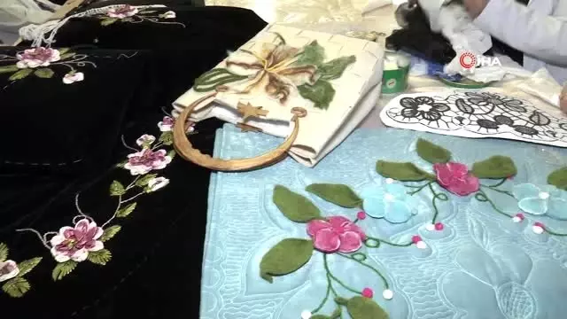 YAKMEK'ler kursiyerlerine terapi gibi geliyor
