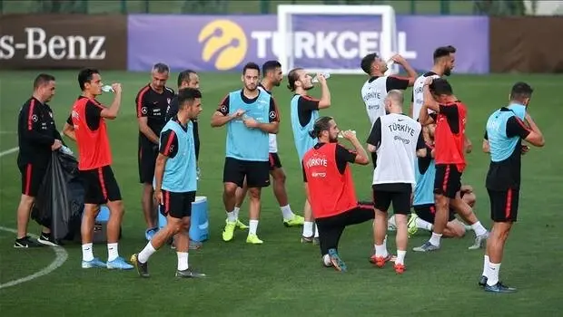 A Milli Takım hazırlıklarını sürdürdü A Milli Takım hazırlıklarını sürdürdü