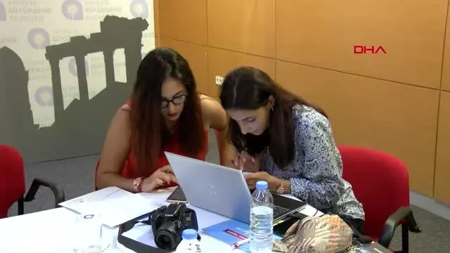 Antalya konyaaltı sahili'nin bazı bölümleri 41 yılda 86 metre geriledi Antalya konyaaltı sahili'nin bazı bölümleri 41 yılda 86 metre geriledi