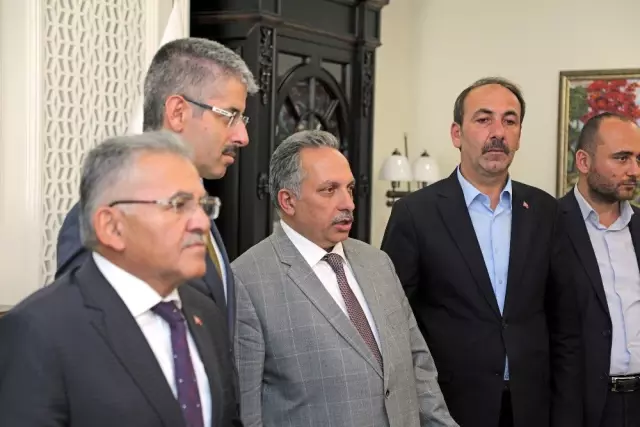 Başkanlardan Mustafa Yalçın'a destek ziyareti