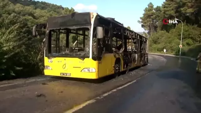 Beykoz'da İETT otobüsünün alev alev yandığı anlar kamerada Beykoz'da İETT otobüsünün alev alev yandığı anlar kamerada