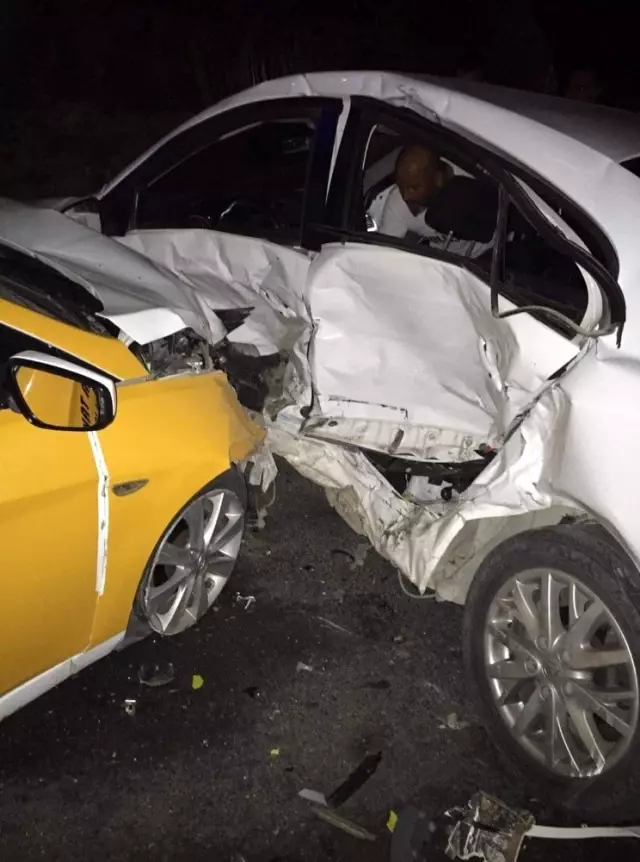 Bozyazı'da trafik kazası: 3 yaralı