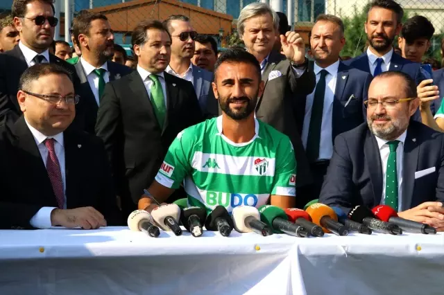Bursaspor'da imza töreni