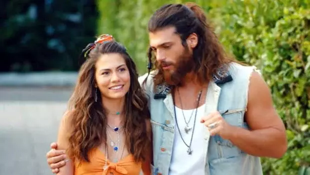 Demet Özdemir'den Can Yaman yorumu!