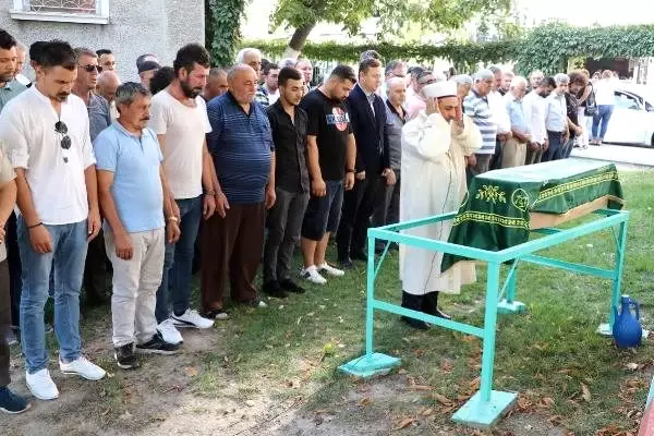 Eymen'in cenazesi yakınlarına teslim edildi (3)