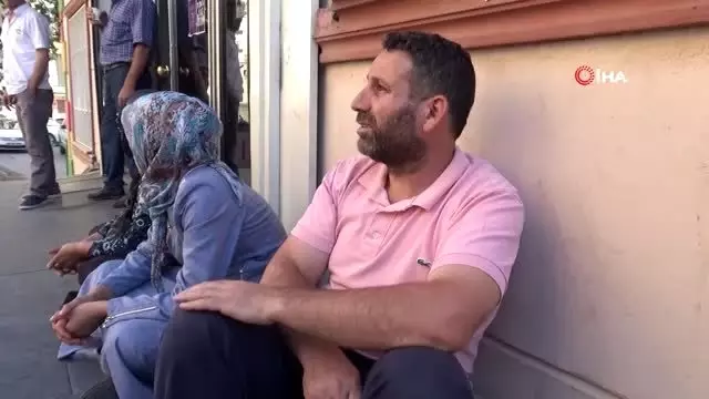 HDP önünde eylem yapan aile sayısı 4'e yükseldi HDP önünde eylem yapan aile sayısı 4'e yükseldi