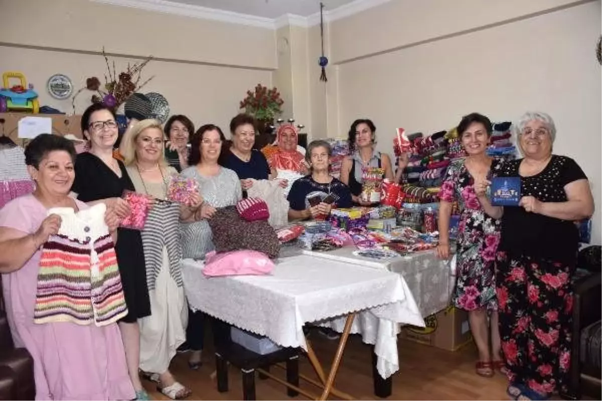 'İzmirli teyzeler' okul hazırlıklarını tamamladı