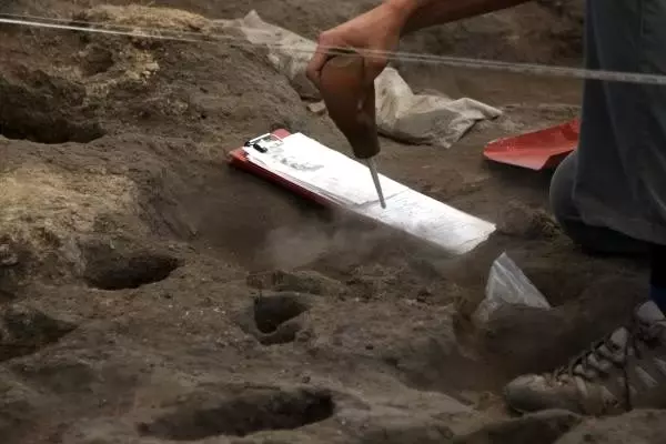 Konya'daki boncuklu höyük'te yaşayanlar, avrupa'ya göç etmiş Konya'daki boncuklu höyük'te yaşayanlar, avrupa'ya göç etmiş