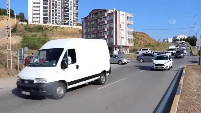 Samsun'da iki otomobil çarpıştı: 4 yaralı Samsun'da iki otomobil çarpıştı: 4 yaralı