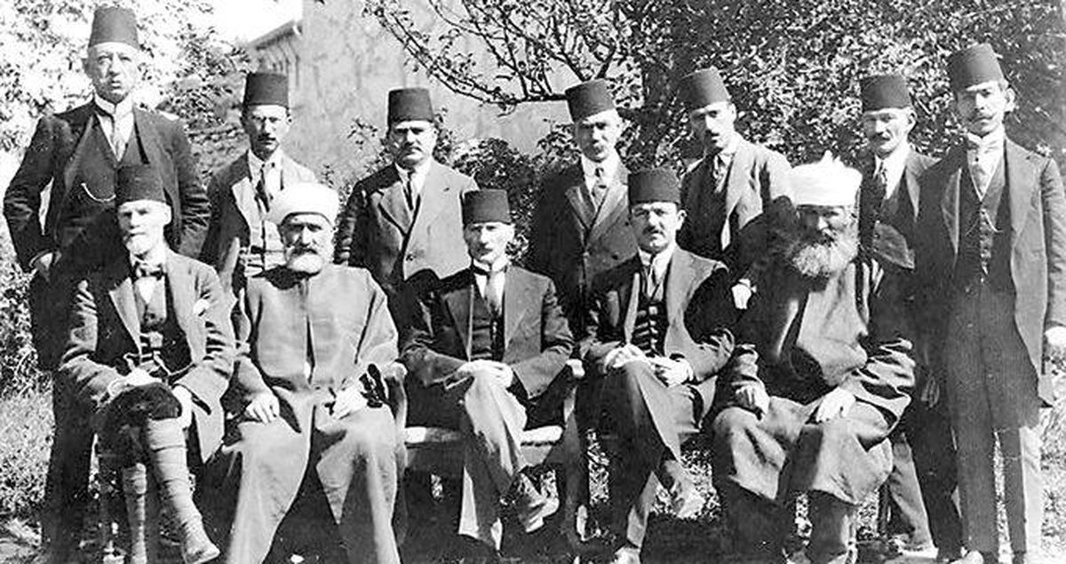 Siyasilerden, sosyal medyada Sivas Kongresi paylaşımları