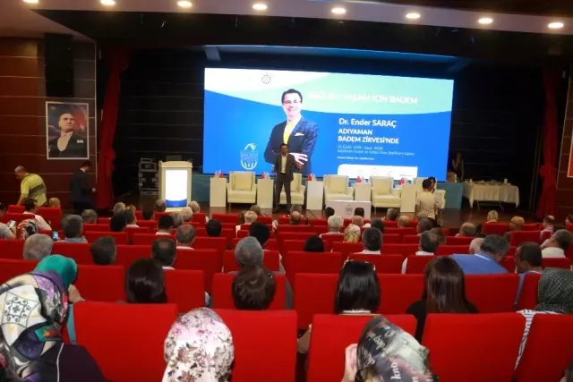 Badem diyarı Adıyaman'da badem zirvesi Badem diyarı Adıyaman'da badem zirvesi