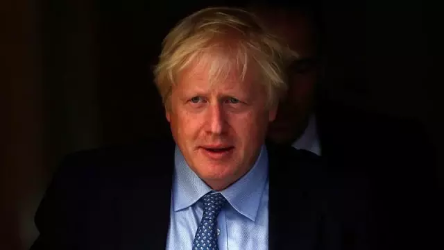 Boris Johnson, parlamento yenilgisi sonrası Brexit tasarısında değişiklik talebinden vazgeçti