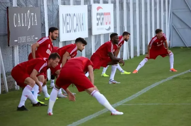 Çalımbay: 'Final niteliğinde maçlarımız var' Çalımbay: 'Final niteliğinde maçlarımız var'