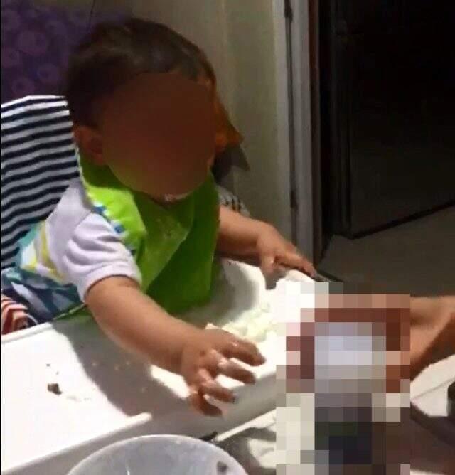 Çocuklarına içki içiren çift serbest bırakıldı