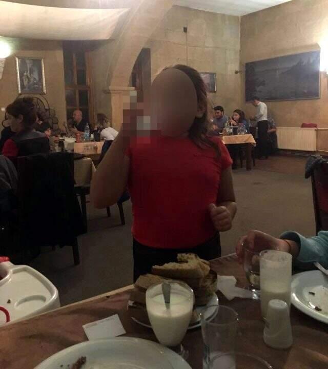 Çocuklarına içki içiren çift serbest bırakıldı