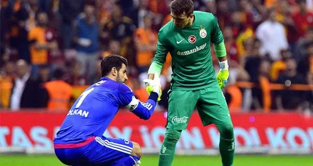 Fernando Muslera'dan Volkan Demirel'e destek mesajı