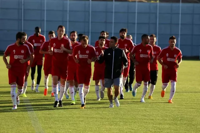 'Final niteliğinde maçlar oynayacağız' 'Final niteliğinde maçlar oynayacağız'