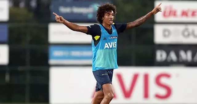 Fransızlar yazdı: Gustavo, Fenerbahçe'ye gelmek için cebinden para ödedi