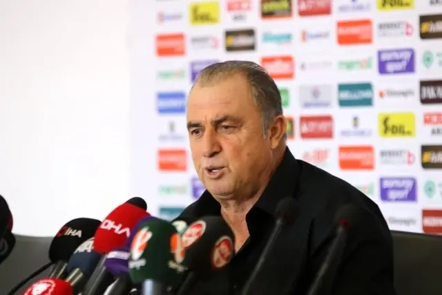Galatasaray Teknik Direktörü Fatih Terim'e 4 maç ceza