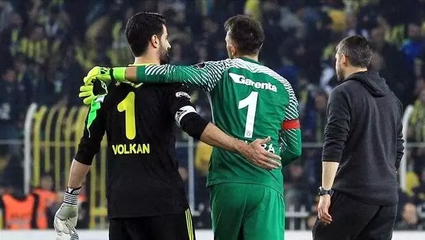 Muslera'dan Volkan Demirel'e: Muslera'dan Volkan Demirel'e: