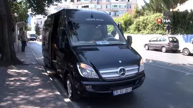 Turizm sektöründe çalışan lüks araçlara UKOME engeli Turizm sektöründe çalışan lüks araçlara UKOME engeli