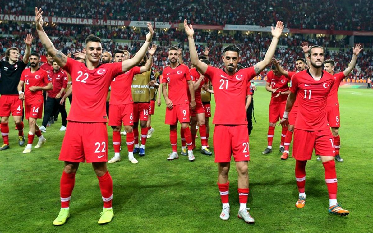Türkiye-Andorra maçının biletleri tükendi!