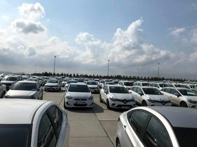 Yenikapı'da sergilenen araçlar, iktidara yakın gazeteciyi isyan ettirdi