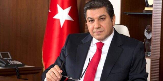 Yenikapı'da sergilenen araçlarla ilgili AK Parti'den ilk tepki: Makam araçlarını bulamayınca hizmet araçlarını getirmiş