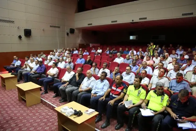 Develi'de öğrenci taşımacılığı ile ilgili toplantı yapıldı