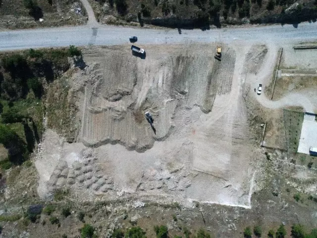 Dursunbey'de belediye kademesi yapımına başlandı